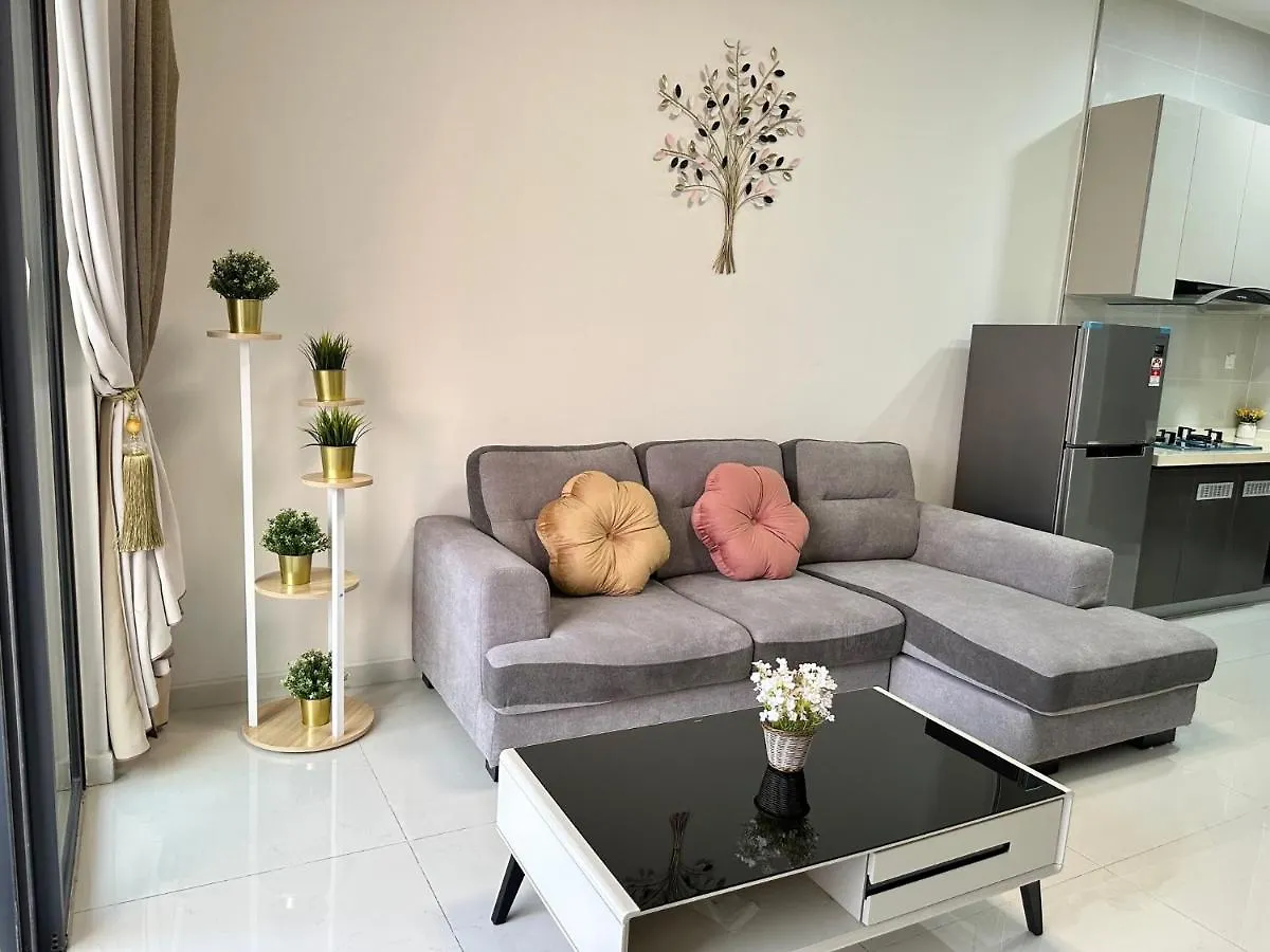 Golden Tree @ Country Garden Danga Bay Apartment Johor Bahru