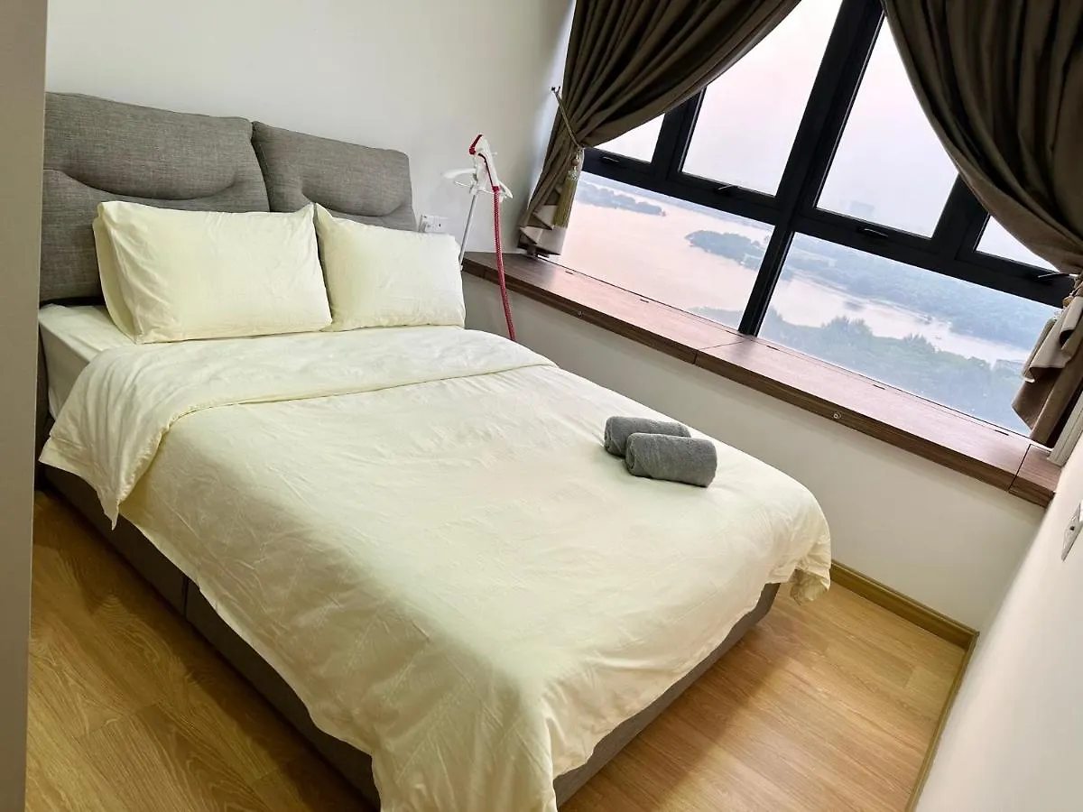 Golden Tree @ Country Garden Danga Bay Apartment Johor Bahru