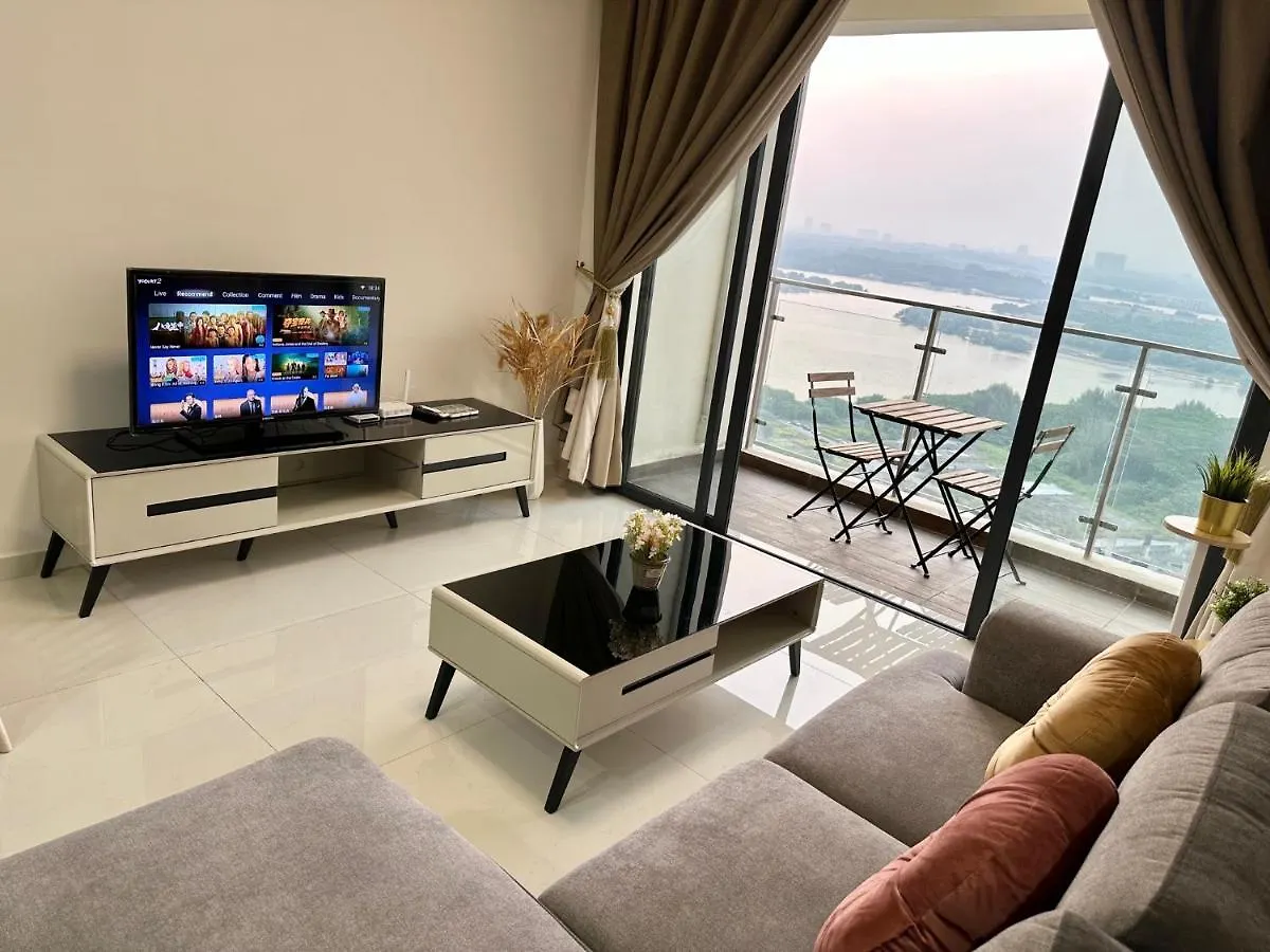 Golden Tree @ Country Garden Danga Bay Apartment Johor Bahru